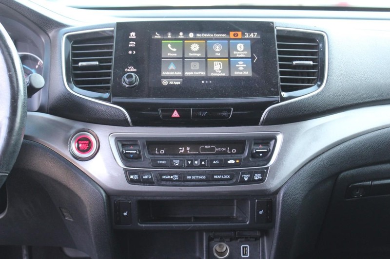 Honda Pilot Vehicle Full-screen Gallery Image 13