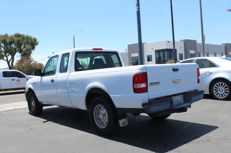 Ford Ranger Vehicle Full-screen Gallery Image 06