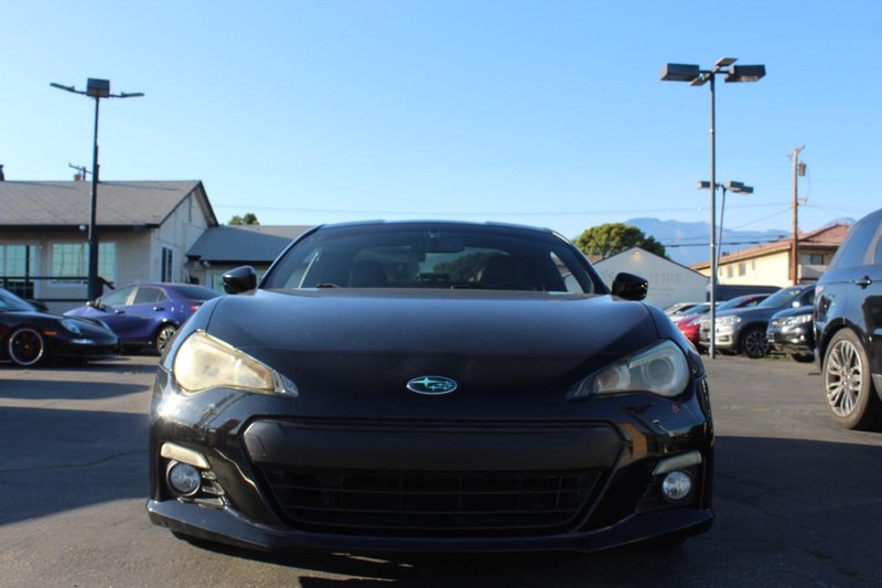 Subaru BRZ Vehicle Full-screen Gallery Image 03