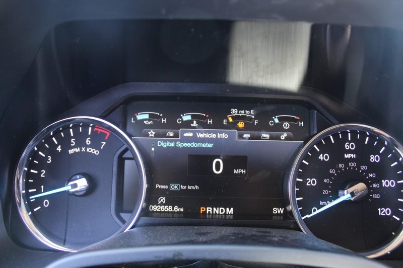 Ford Expedition Vehicle Full-screen Gallery Image 29