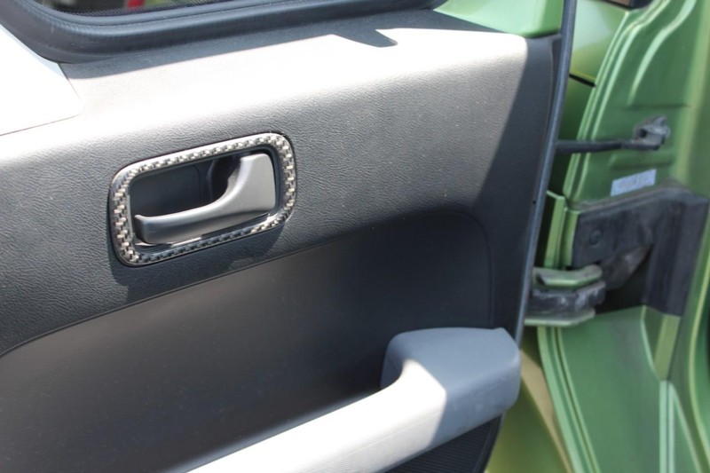 Honda Element Vehicle Full-screen Gallery Image 18