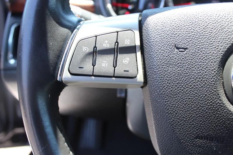 Cadillac CTS Coupe Vehicle Full-screen Gallery Image 19