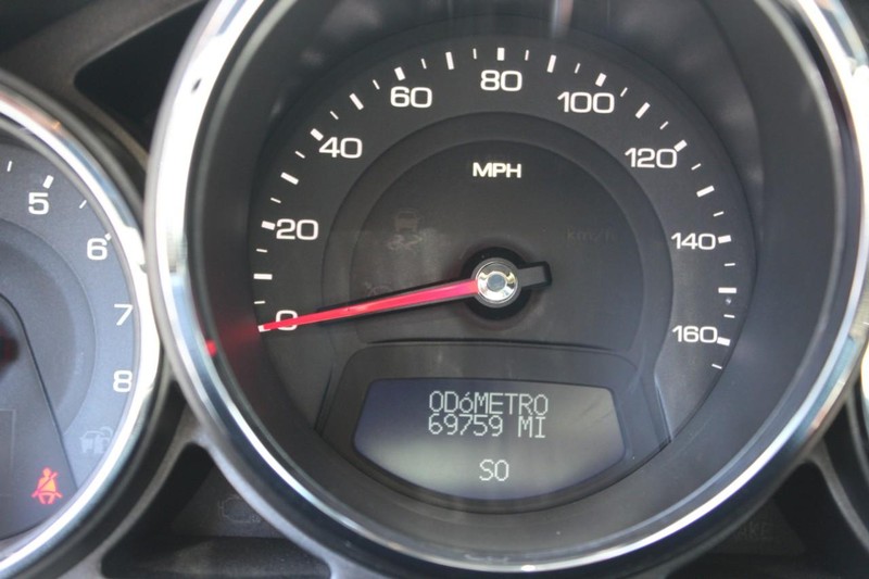 Cadillac CTS Coupe Vehicle Full-screen Gallery Image 20