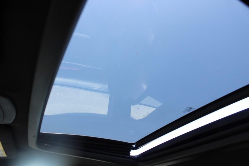 Cadillac CTS Coupe Vehicle Full-screen Gallery Image 23