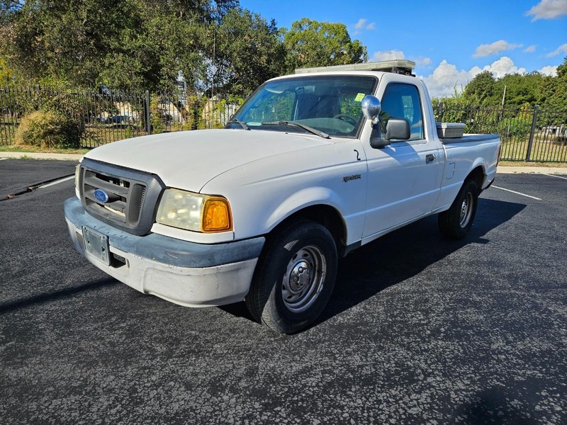 Ford Ranger Vehicle Full-screen Gallery Image 01