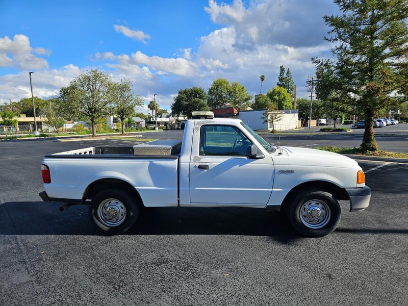 Ford Ranger Vehicle Full-screen Gallery Image 06