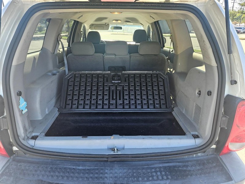 Dodge Durango Vehicle Full-screen Gallery Image 13