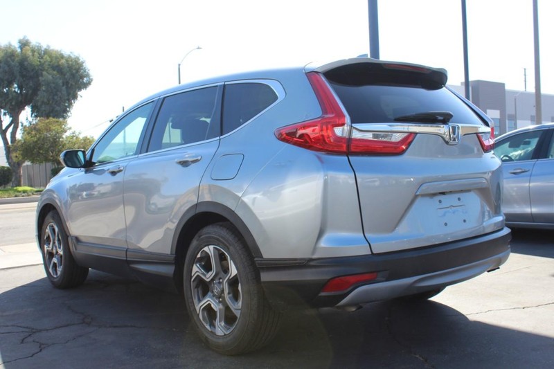 Honda CR-V Vehicle Full-screen Gallery Image 04