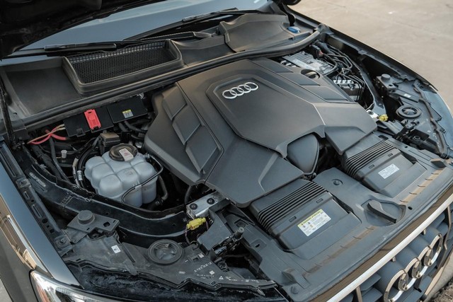 Audi Q7 Vehicle Main Gallery Image 79