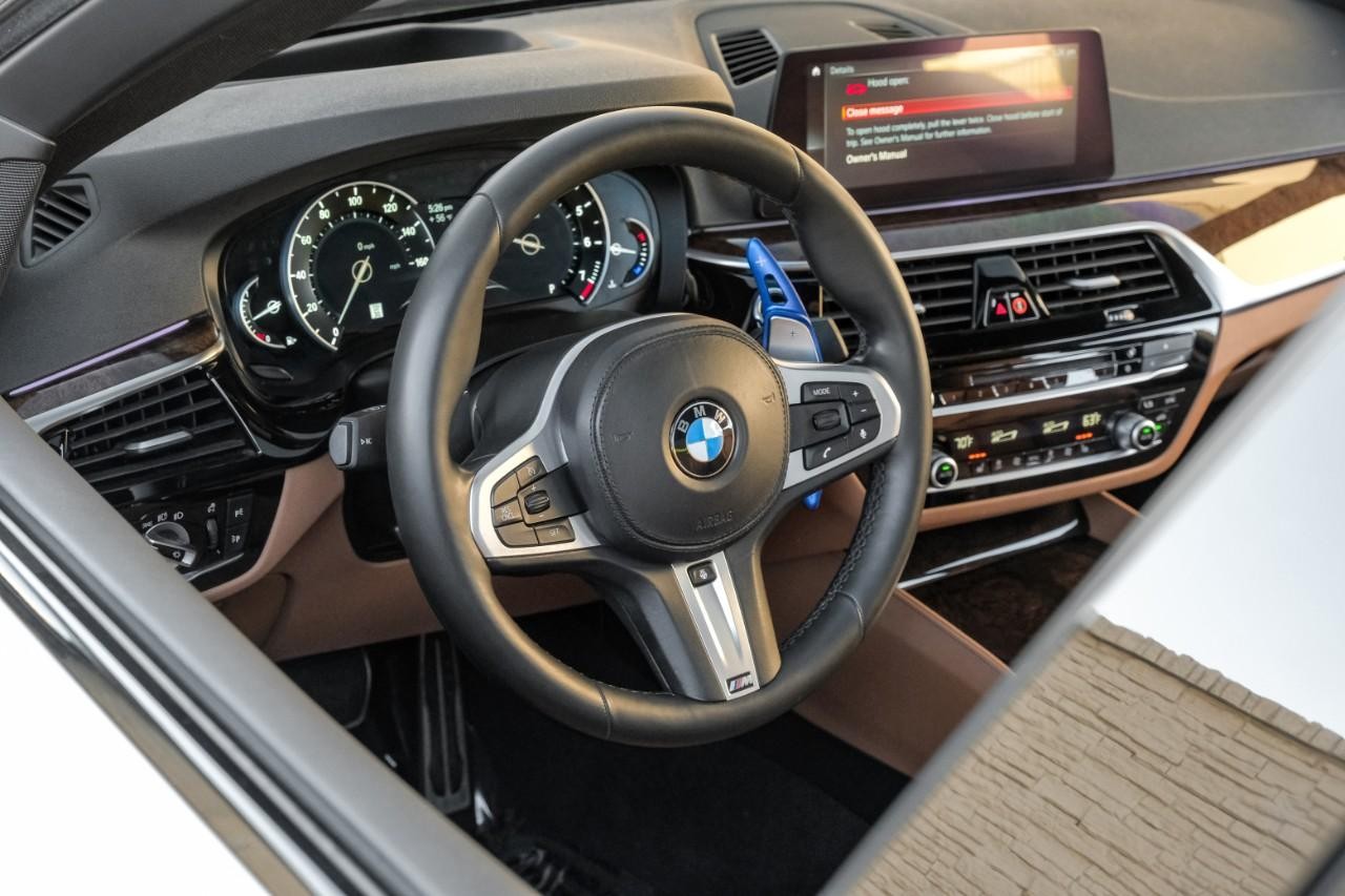 2019 BMW 5-Series 540i xDrive photo