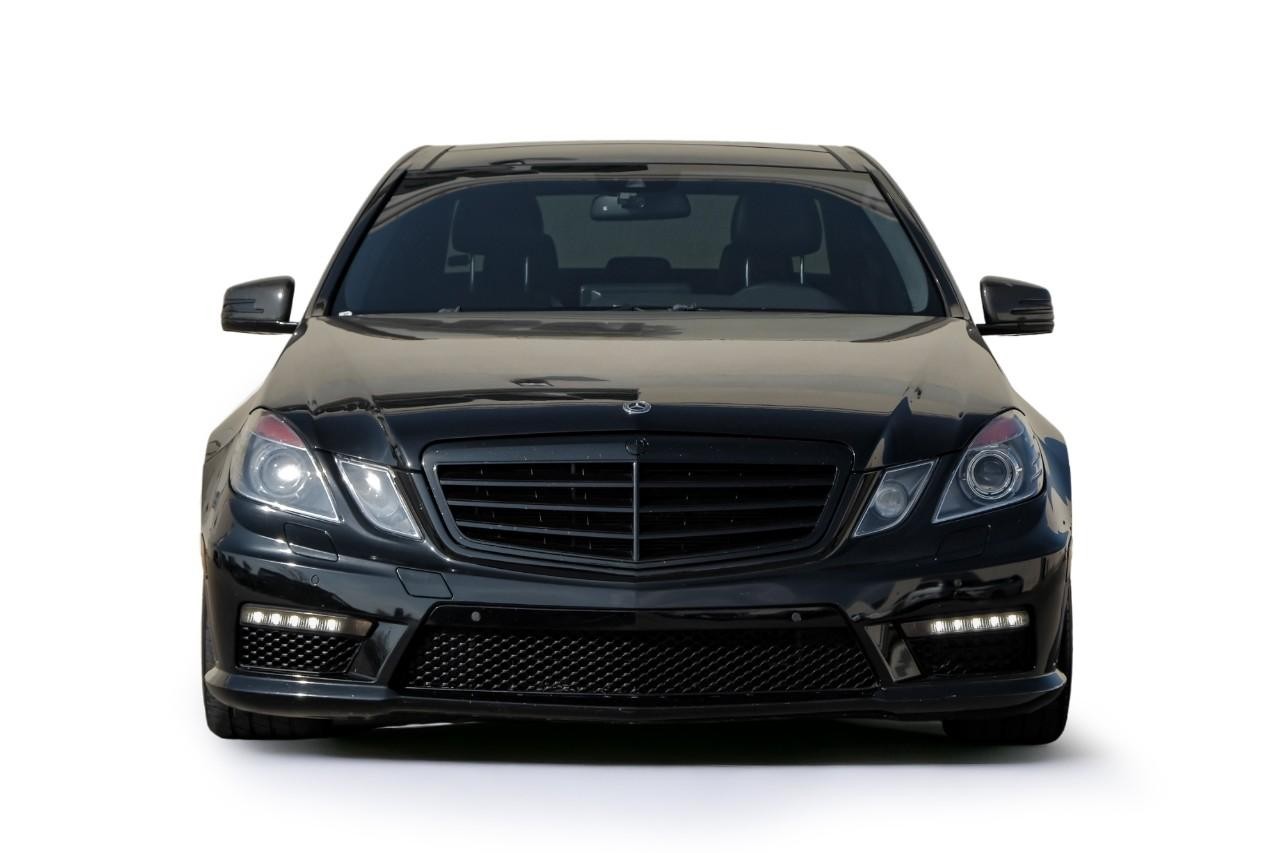 Mercedes-Benz E 63 AMG Vehicle Main Gallery Image 06