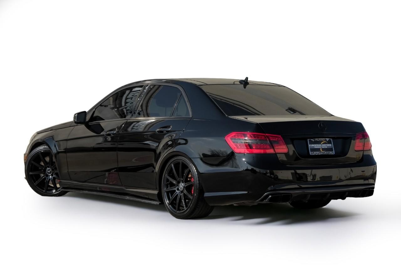Mercedes-Benz E 63 AMG Vehicle Main Gallery Image 11