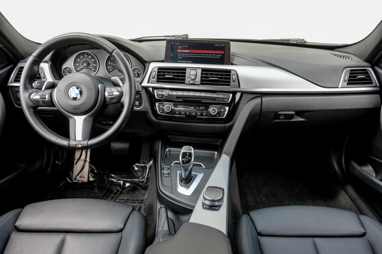 BMW 3 Series Vehicle Main Gallery Image 14