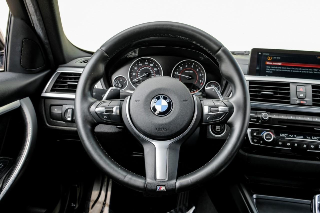 BMW 3 Series Vehicle Main Gallery Image 16