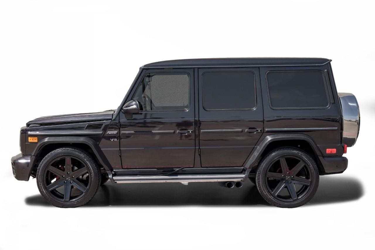 Mercedes-Benz G-Class Vehicle Main Gallery Image 11