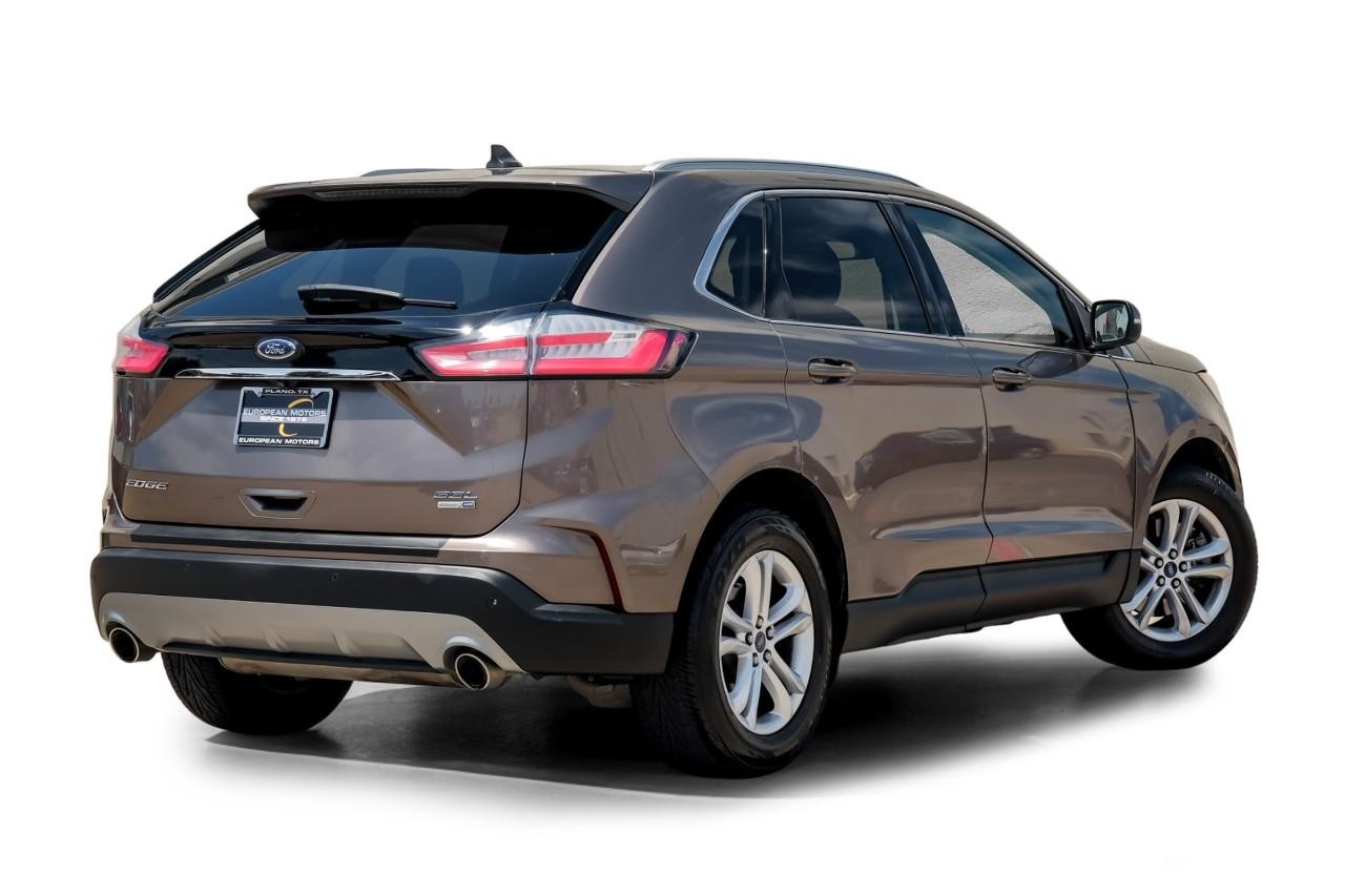Ford Edge Vehicle Main Gallery Image 08