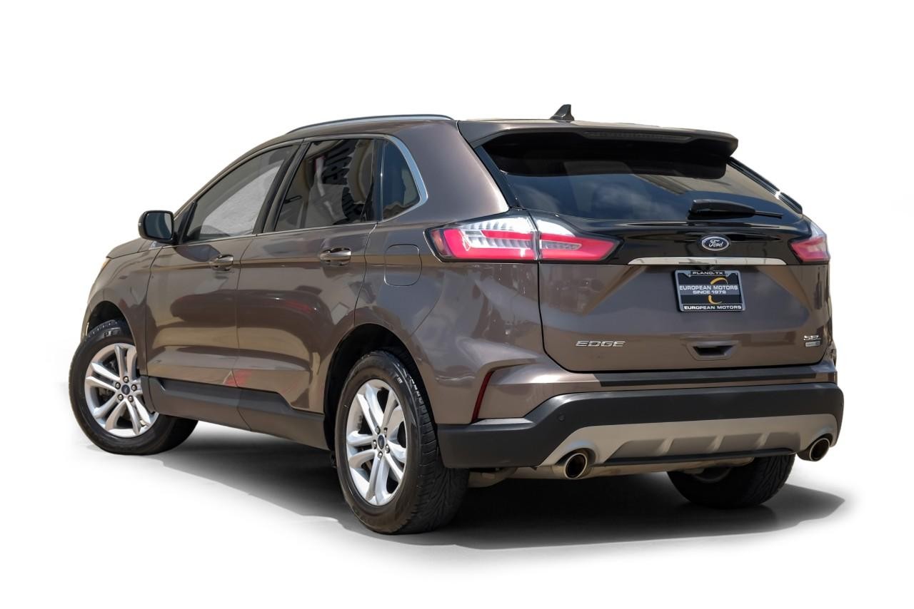 Ford Edge Vehicle Main Gallery Image 10