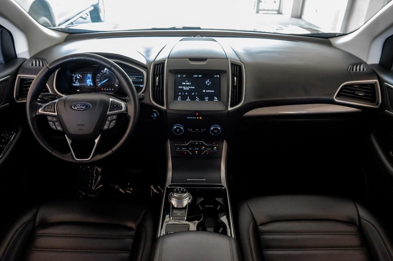 Ford Edge Vehicle Main Gallery Image 15