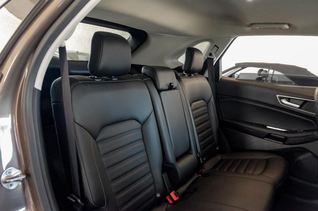Ford Edge Vehicle Main Gallery Image 33