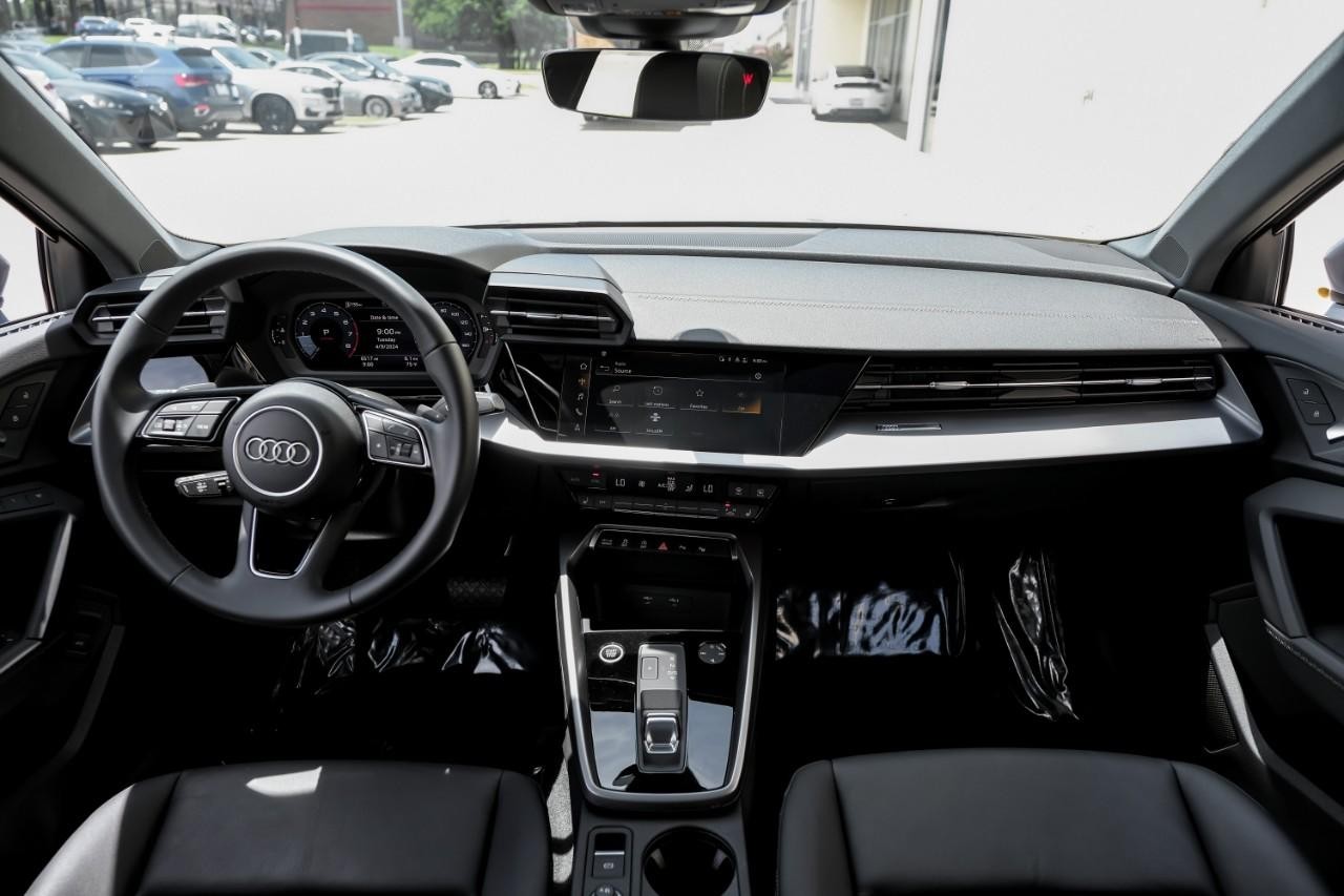 Audi A3 Vehicle Main Gallery Image 16