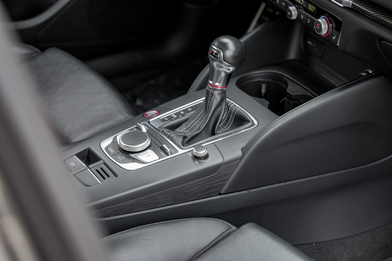 Audi S3 Sedan Vehicle Main Gallery Image 27