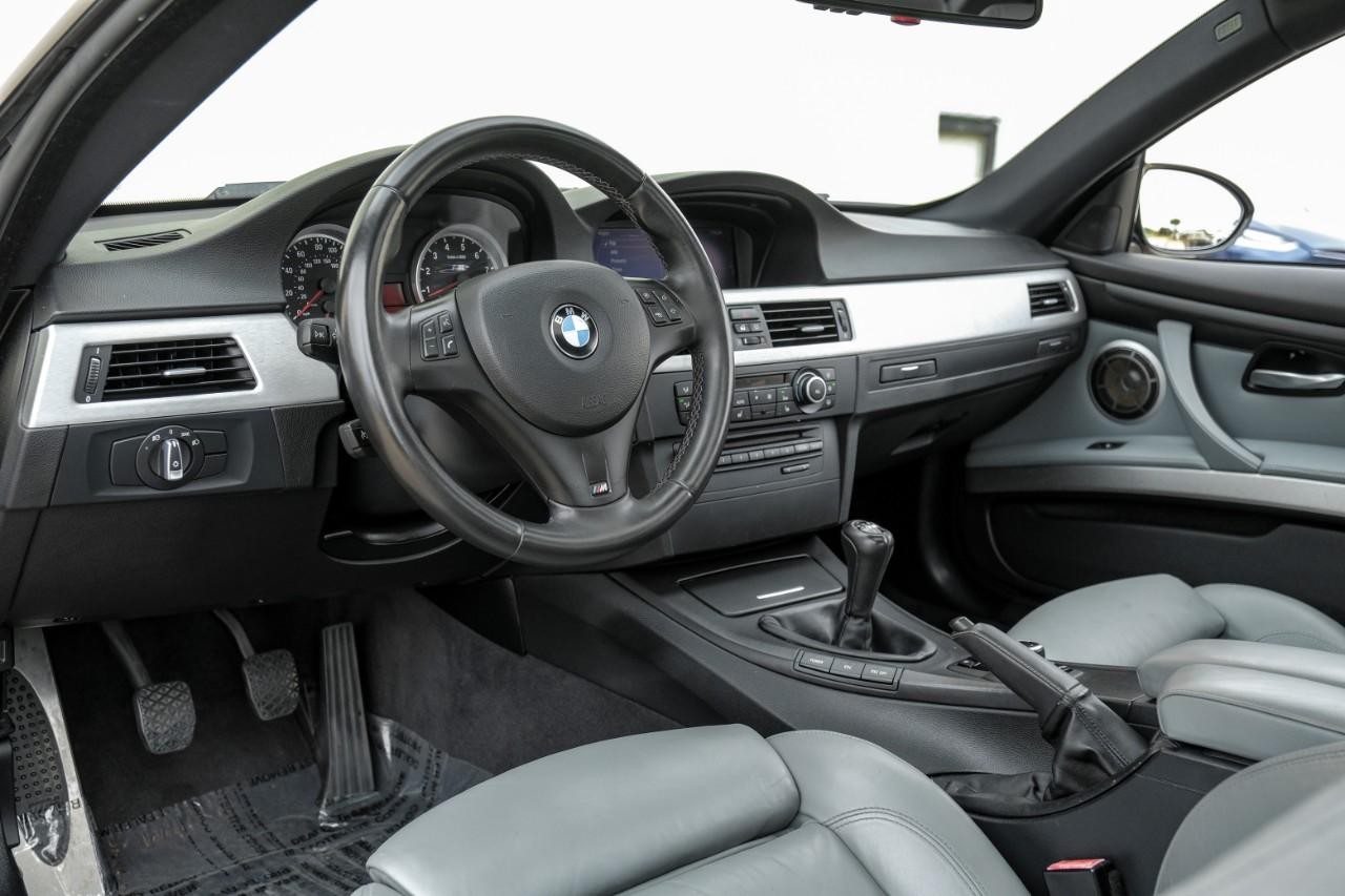 BMW M3 Vehicle Main Gallery Image 03