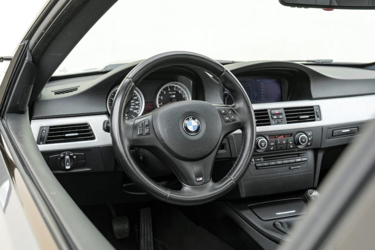 BMW M3 Vehicle Main Gallery Image 17