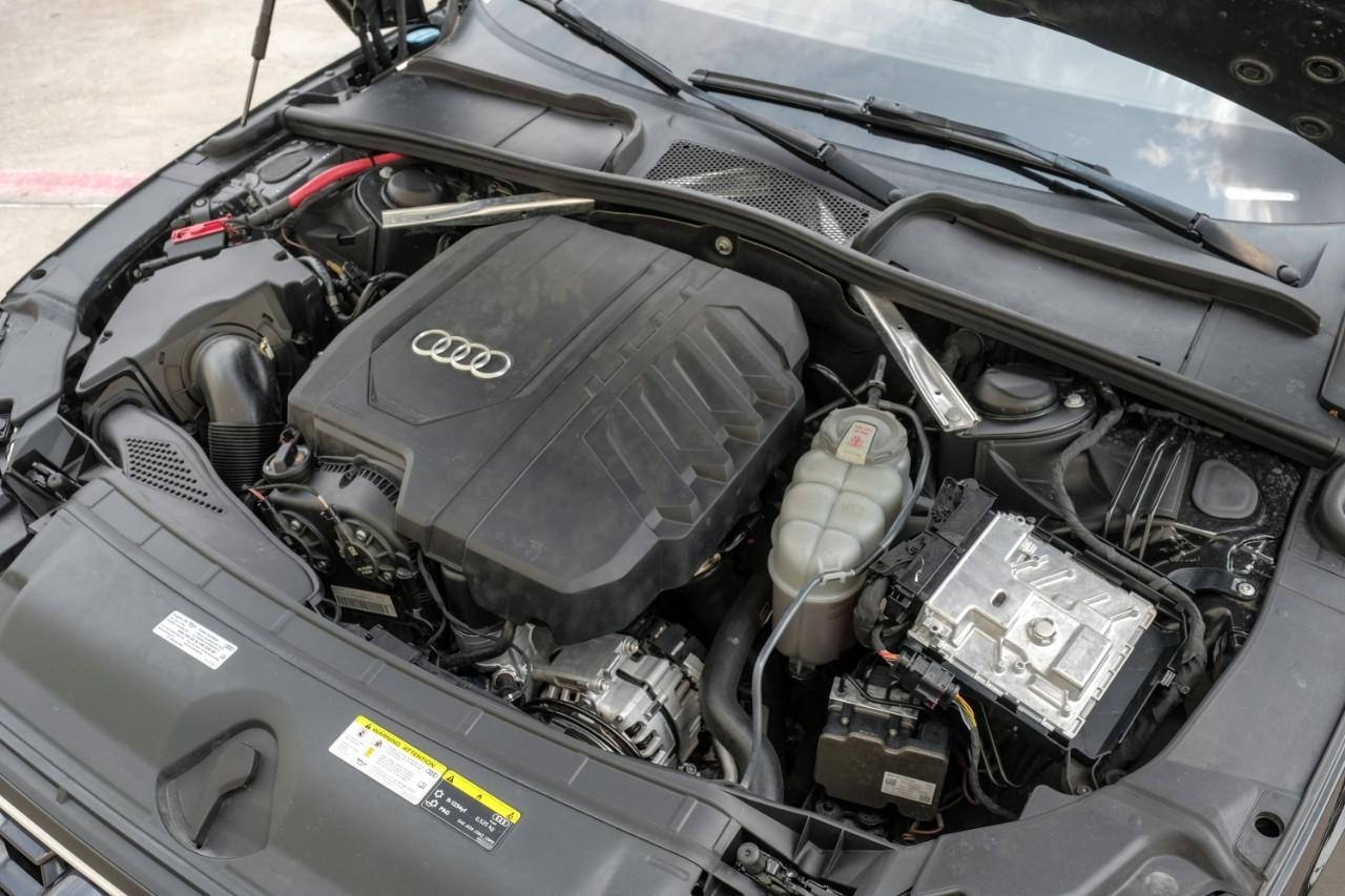 Audi A4 Sedan Vehicle Main Gallery Image 44