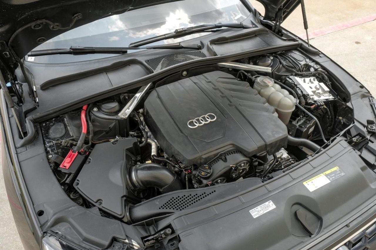 Audi A4 Sedan Vehicle Main Gallery Image 46