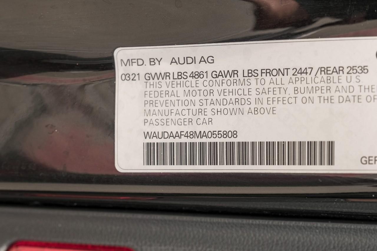 Audi A4 Sedan Vehicle Main Gallery Image 54