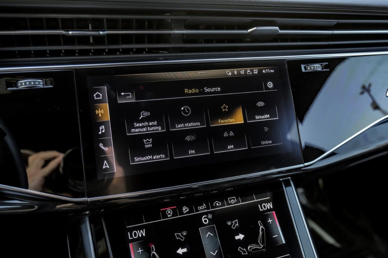 Audi Q8 Vehicle Main Gallery Image 29