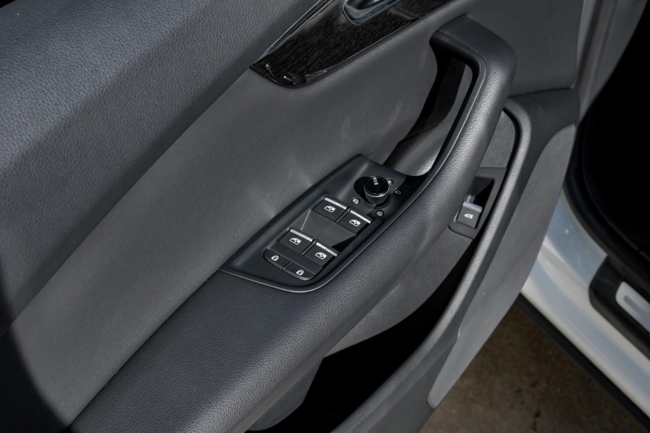 Audi Q8 Vehicle Main Gallery Image 45