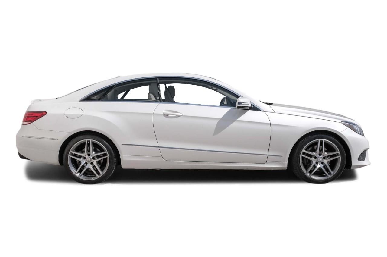 Mercedes-Benz E 350 Vehicle Main Gallery Image 07