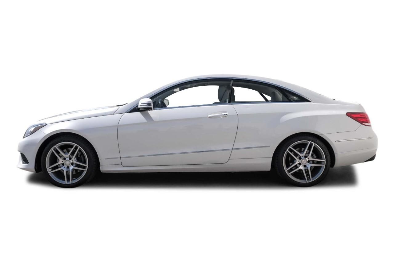 Mercedes-Benz E 350 Vehicle Main Gallery Image 11