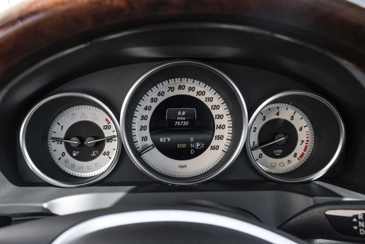 Mercedes-Benz E 350 Vehicle Main Gallery Image 15
