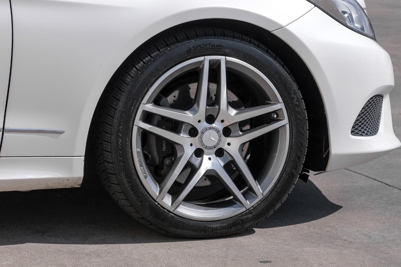 Mercedes-Benz E 350 Vehicle Main Gallery Image 33