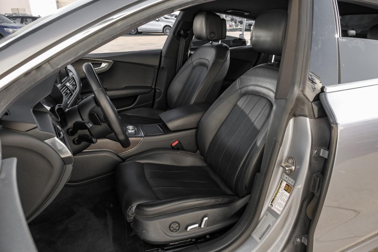 Audi A7 Vehicle Main Gallery Image 04
