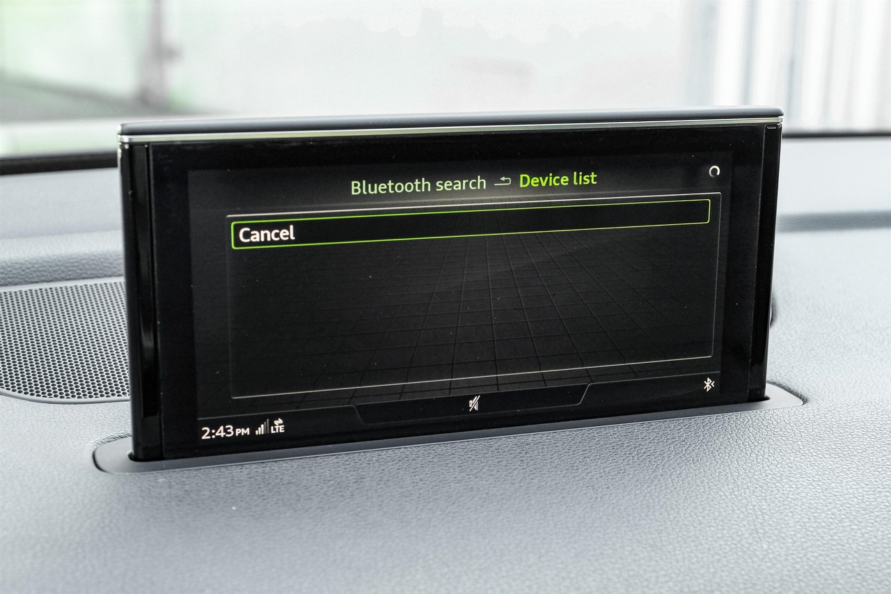 Audi Q7 Vehicle Main Gallery Image 29