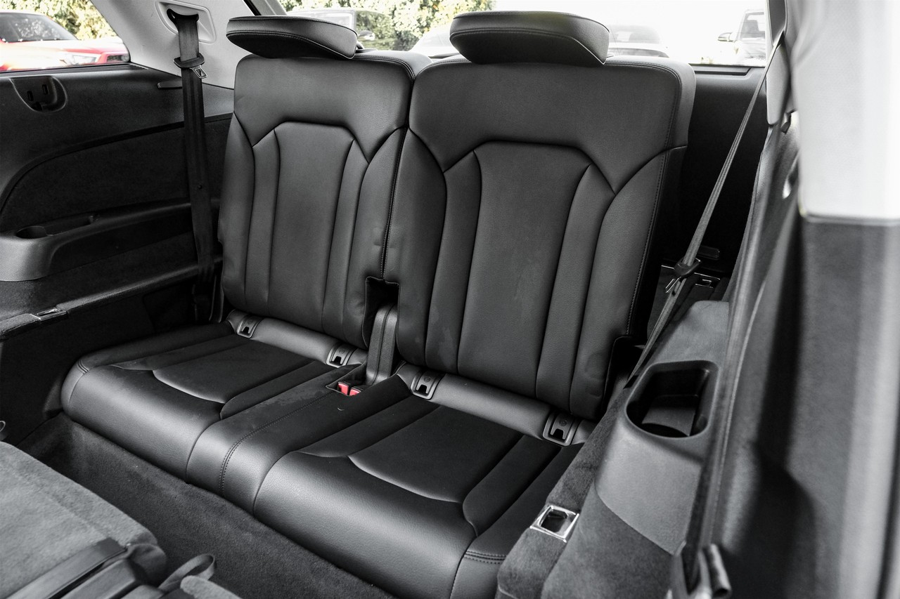 Audi Q7 Vehicle Main Gallery Image 39
