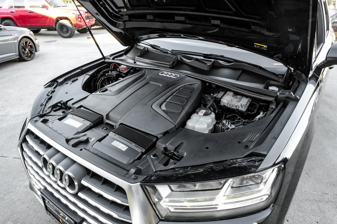 Audi Q7 Vehicle Main Gallery Image 47