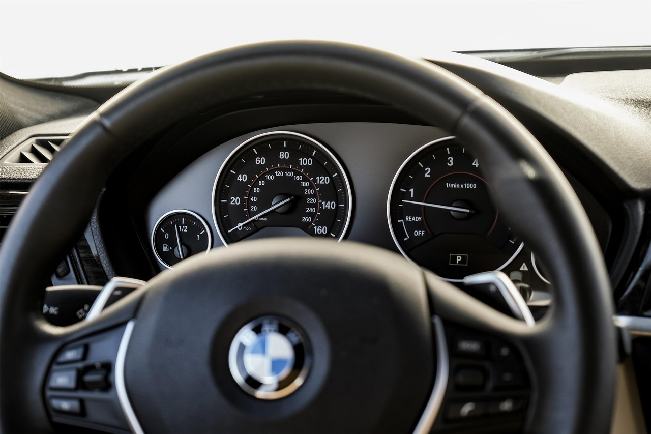 BMW 4 Series Vehicle Main Gallery Image 22