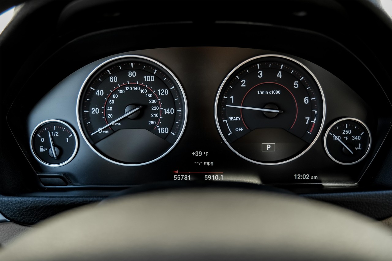 BMW 4 Series Vehicle Main Gallery Image 23
