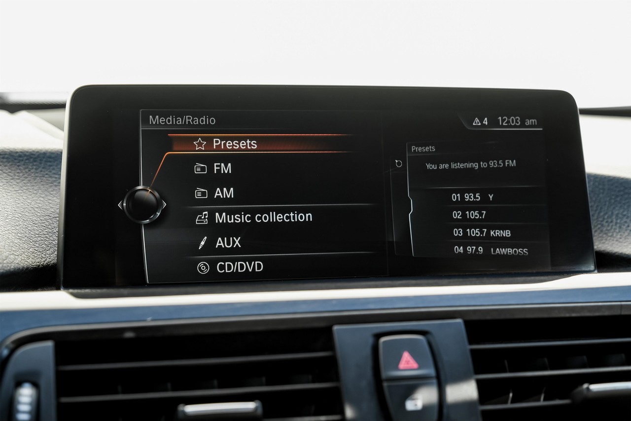 BMW 4 Series Vehicle Main Gallery Image 37