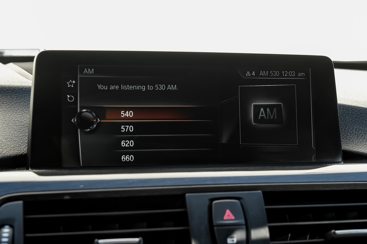 BMW 4 Series Vehicle Main Gallery Image 39