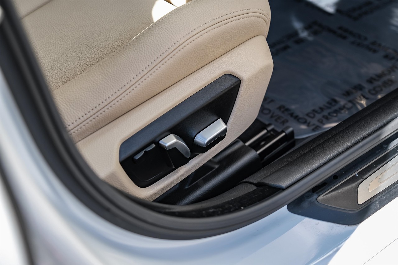 BMW 4 Series Vehicle Main Gallery Image 44