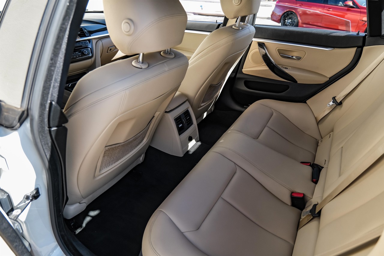 BMW 4 Series Vehicle Main Gallery Image 48