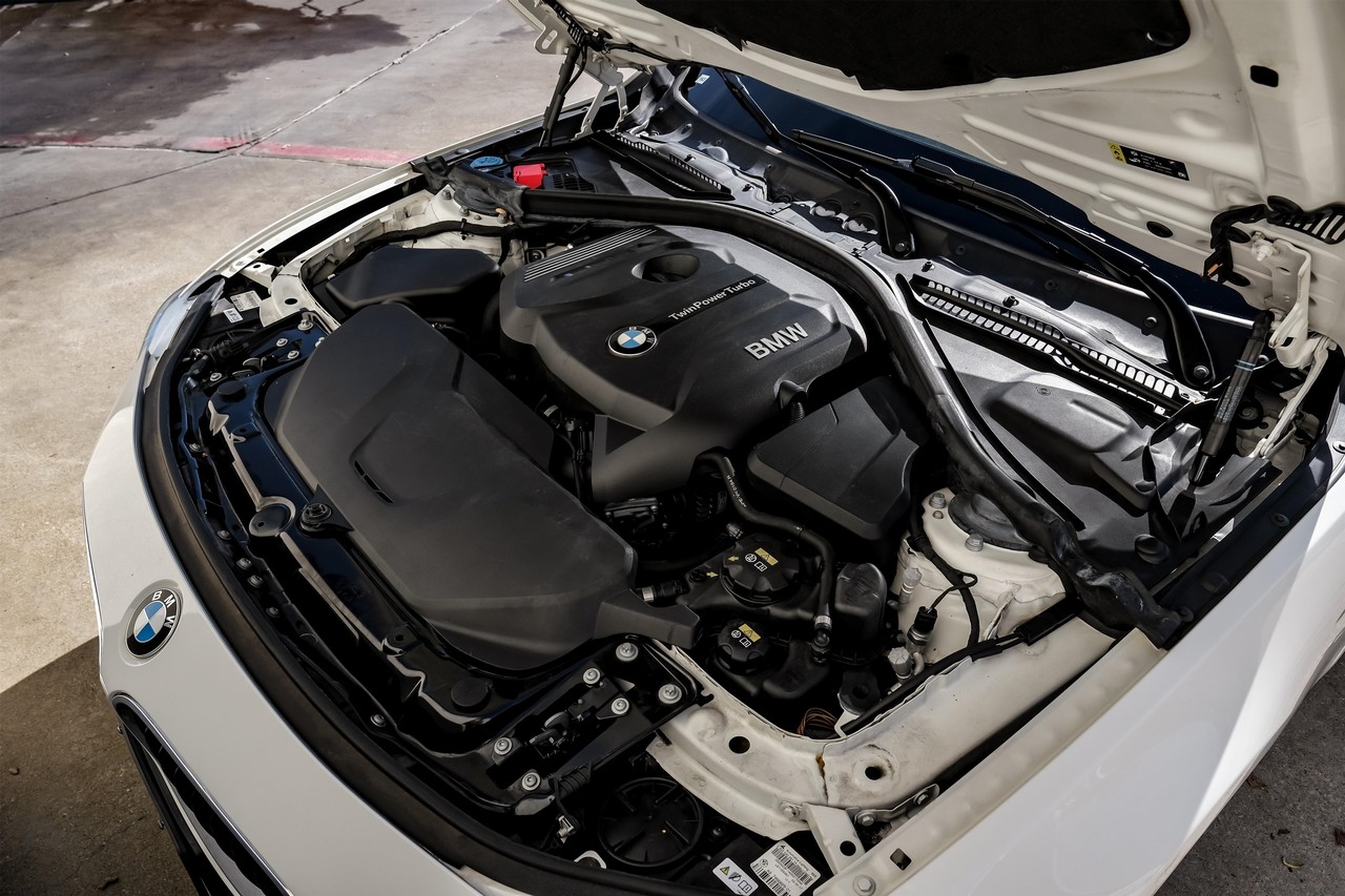 BMW 4 Series Vehicle Main Gallery Image 58