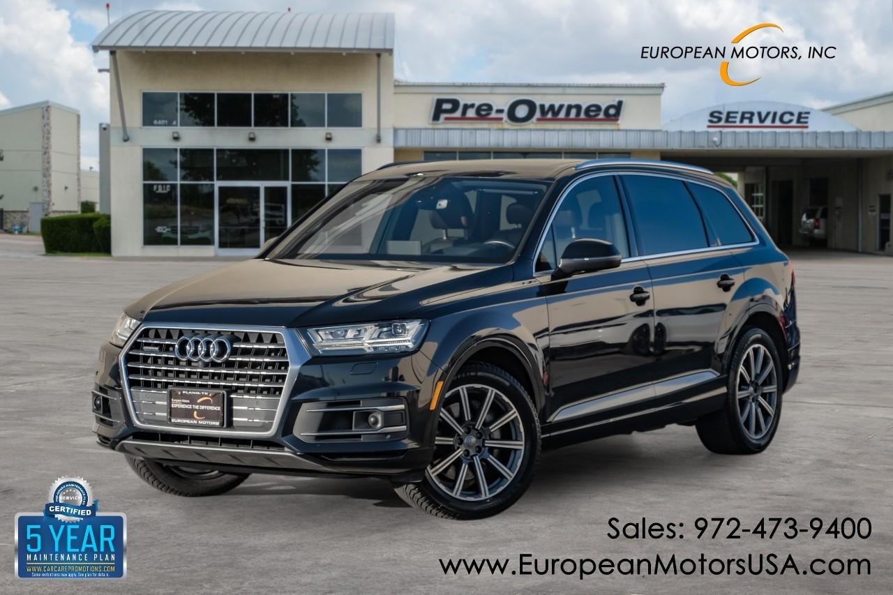 Audi Q7 Vehicle Main Gallery Image 01