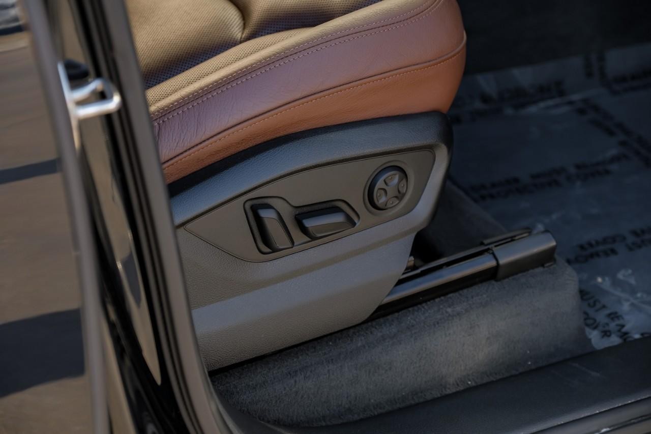 Audi Q7 Vehicle Main Gallery Image 46