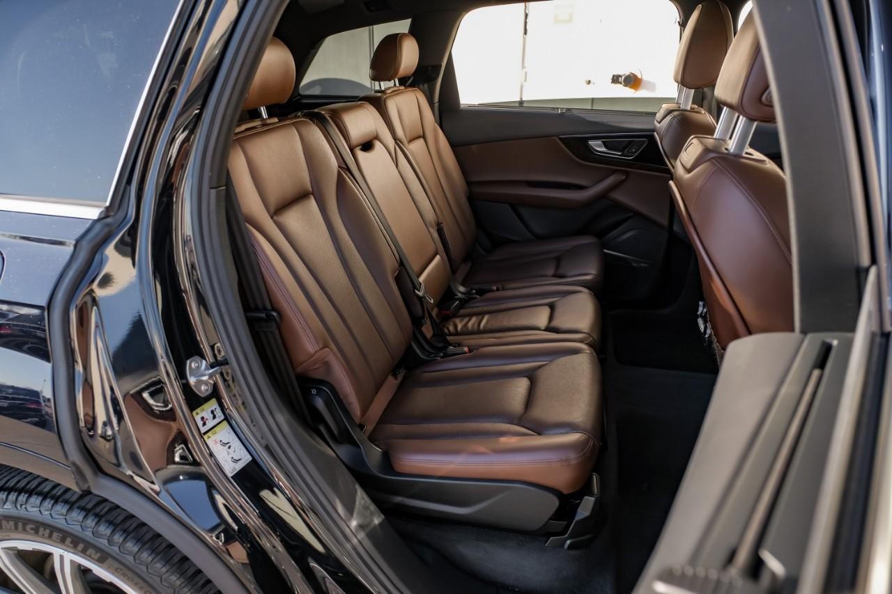Audi Q7 Vehicle Main Gallery Image 47